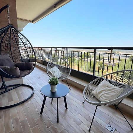 Sunset Escape Apartment - Panoramic Terrace ฟิวมิชีโน ภายนอก รูปภาพ