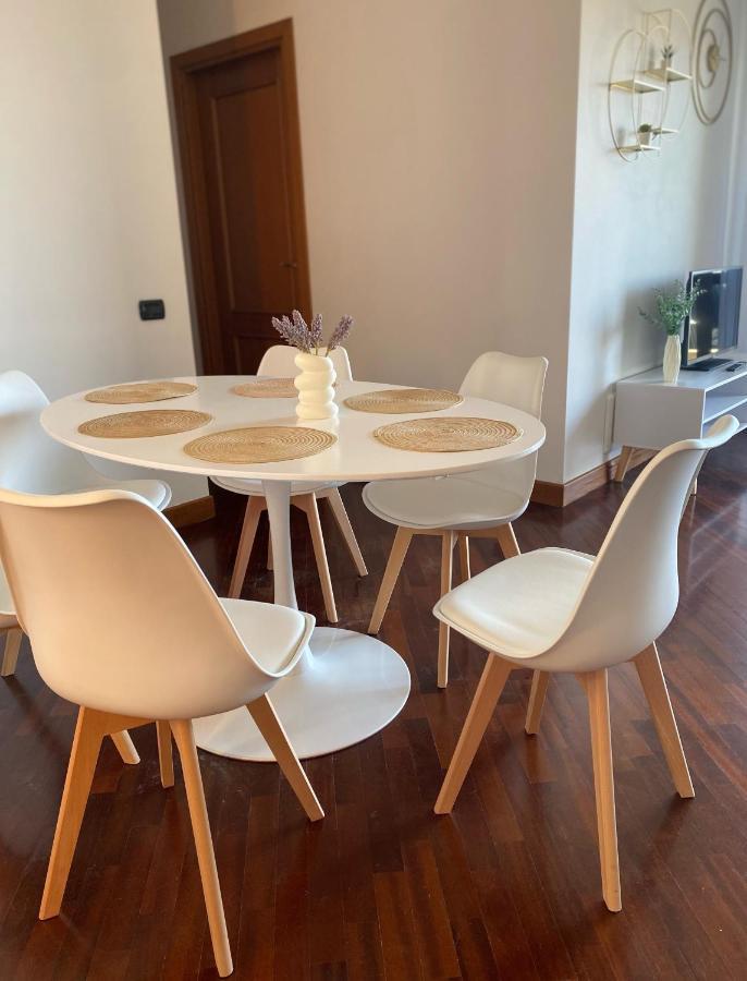 Sunset Escape Apartment - Panoramic Terrace ฟิวมิชีโน ภายนอก รูปภาพ